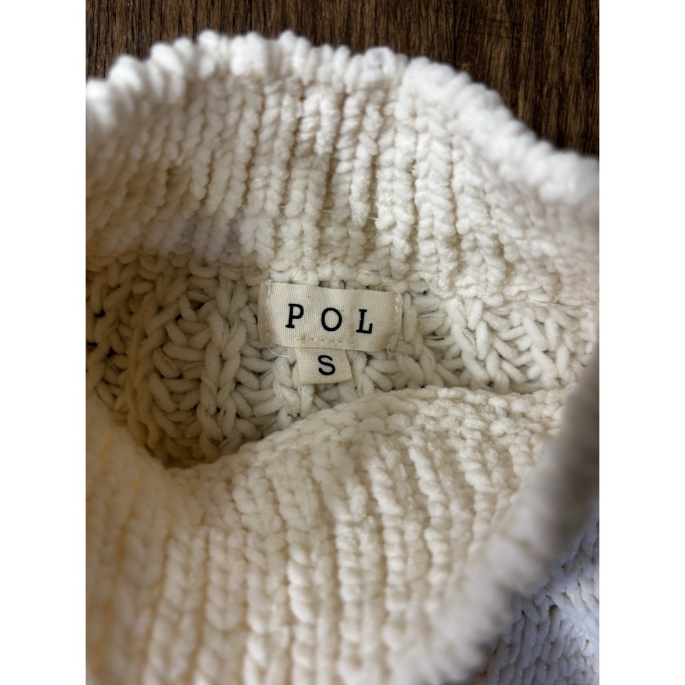 POL Chunky Crochet‎ Cropped Knit Sweater, White, Small, Mock Turtleneck - Picture 5 of 9
